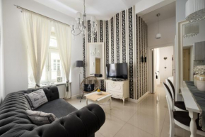 Wilcza City Centre Chic Apartment